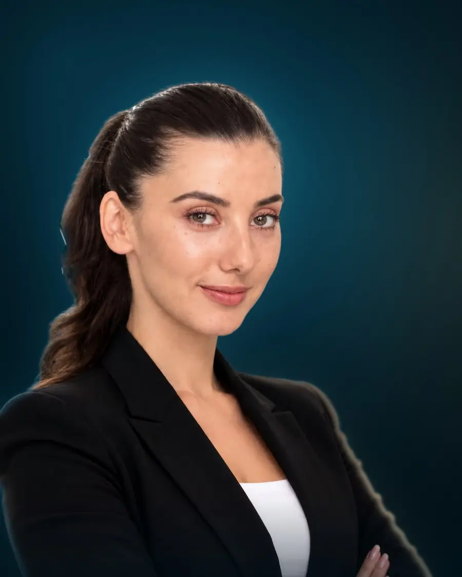 Kristina, Consulente medica